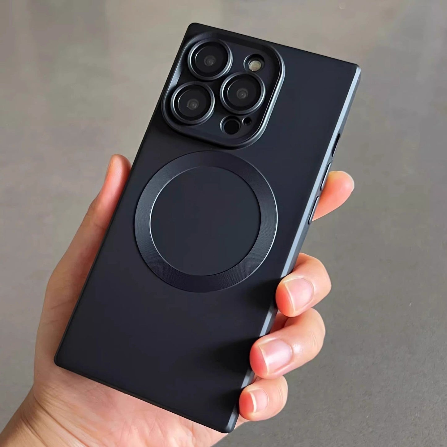 iPhone 15 Series Infinity Wave Mag Defense Case