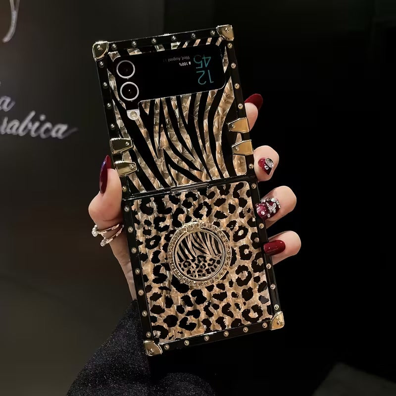 Golden Leopard Feather Case | 360° Stand | Samsung Flip Series